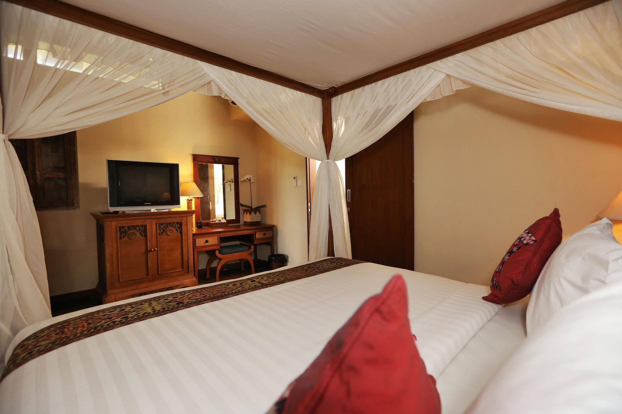 เดอะ ซันยัส รีทรีต Hotel ตาบานัน ภายนอก รูปภาพ