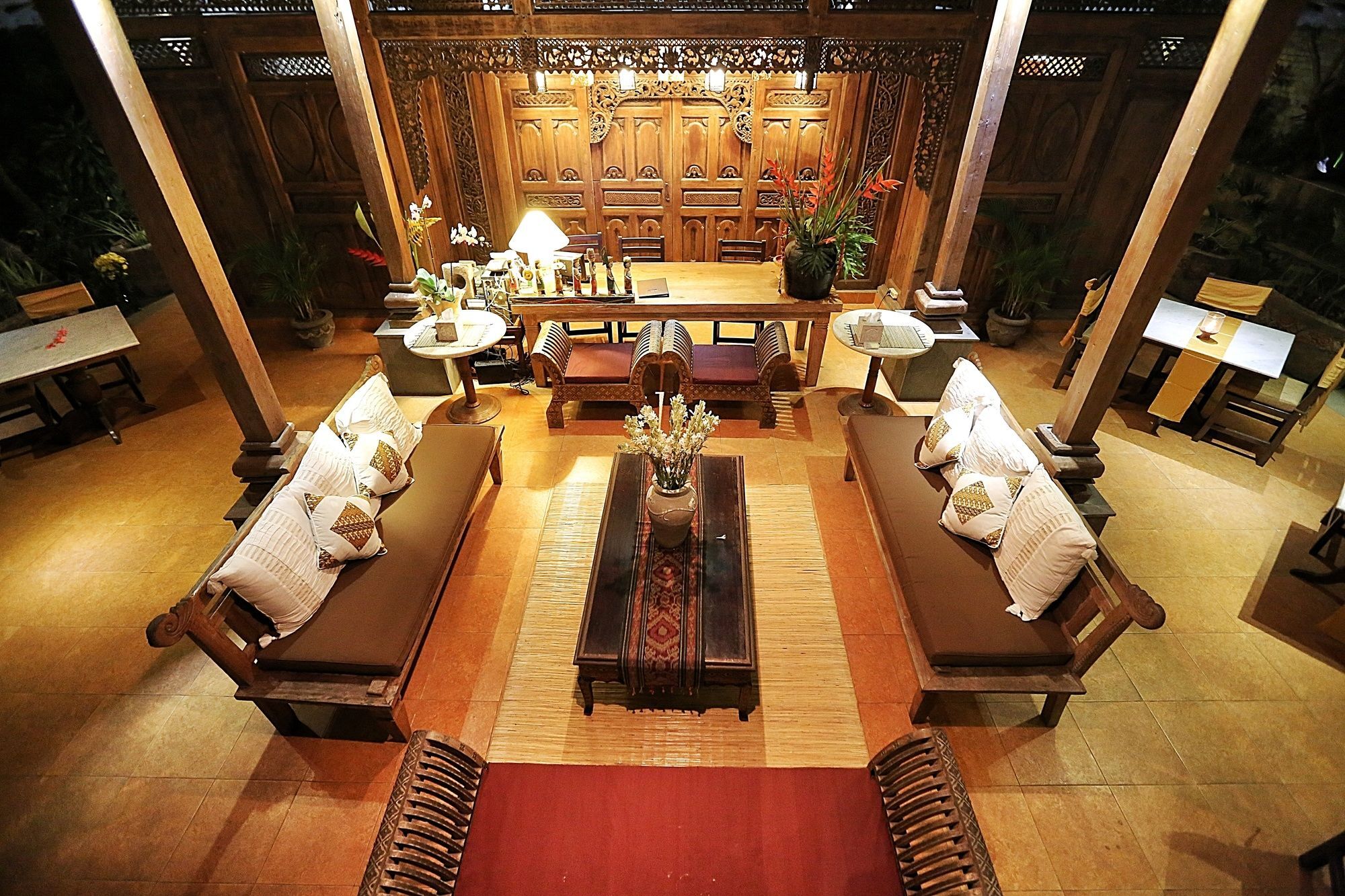 เดอะ ซันยัส รีทรีต Hotel ตาบานัน ภายนอก รูปภาพ