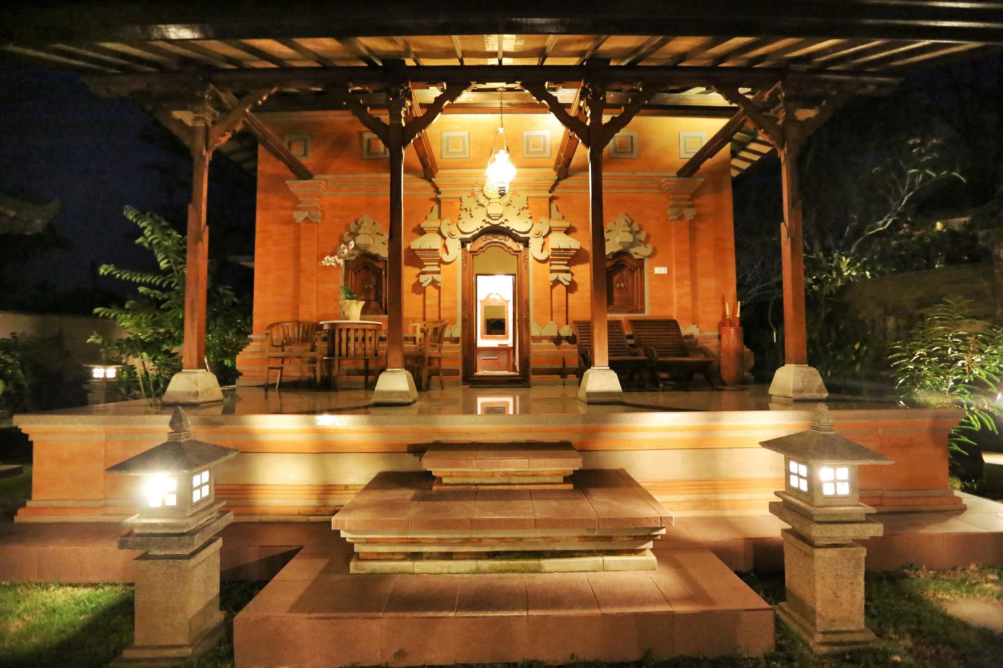 เดอะ ซันยัส รีทรีต Hotel ตาบานัน ภายนอก รูปภาพ