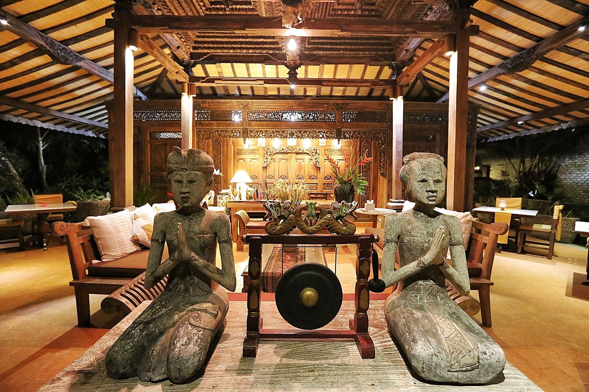 เดอะ ซันยัส รีทรีต Hotel ตาบานัน ภายนอก รูปภาพ